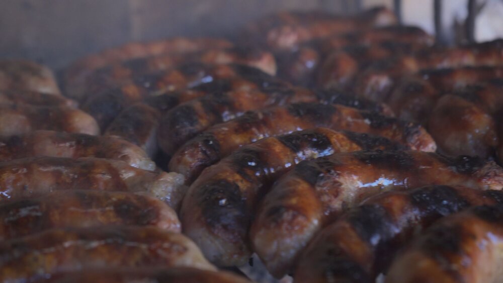 Grill Capacity Challenge: What Happens When You Try to Grill 44 Chorizos at Once?