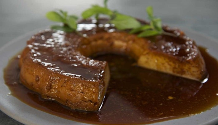 What Is Flan? Plus the Best Dulce de Leche Flan Recipe to Try at Home