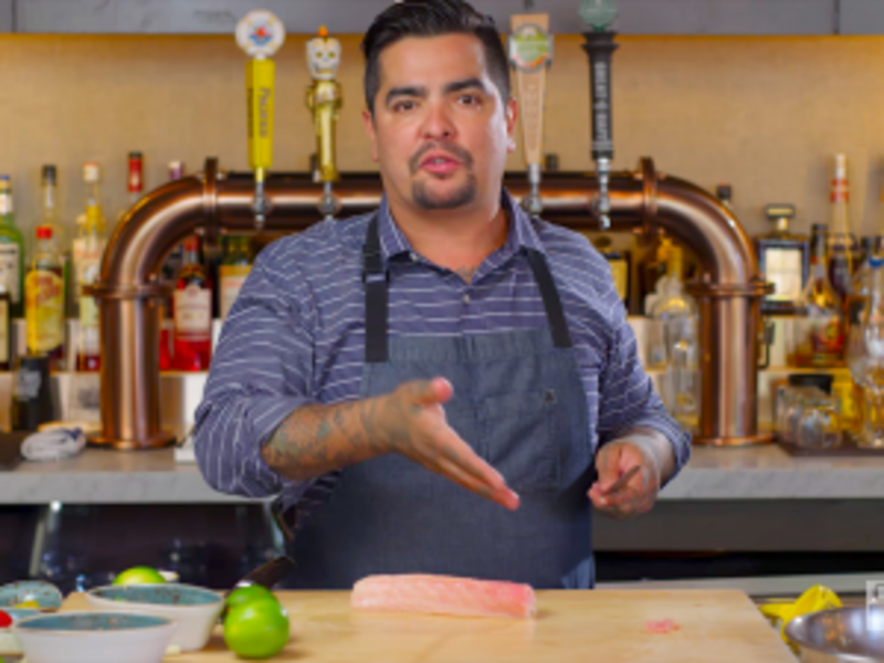 Image of Receta of the Month - Aarón Sánchez's Yellowtail Tiradito article