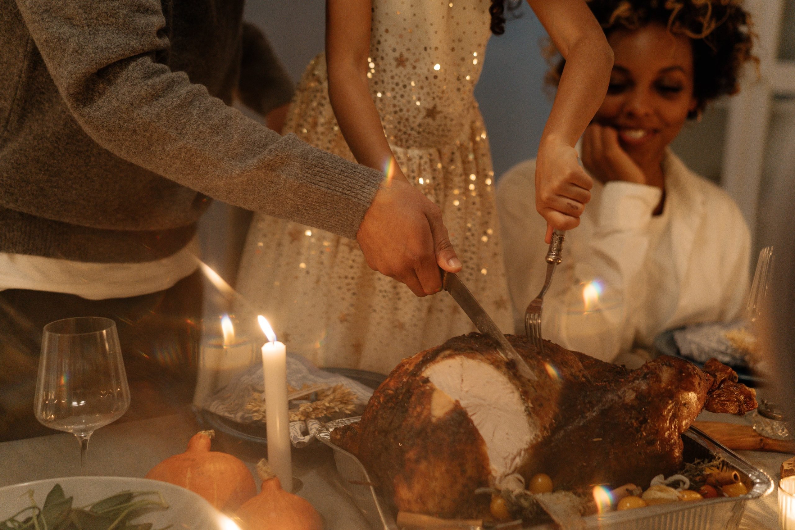 4 Ways To Make Your Thanksgiving Gathering Budget-Friendly 4 Ways To Make Your Thanksgiving Gathering Budget-Friendly