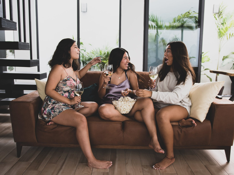 Image of Más Dinero, Menos Drama: Achieve Financial Wellness Like A Proud Latinx article